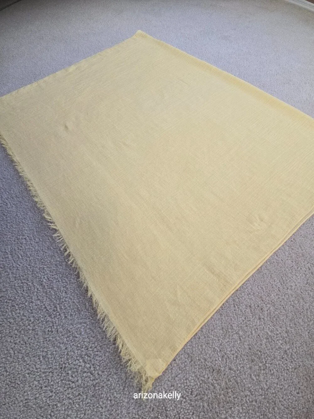 NWOT 100% Linen Scarf Seersucker Puckered Wrap Oversized Shawl Yellow Monday